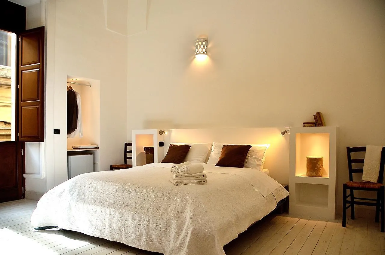 Azzurretta Guest House Lecce 2*,  Italy
